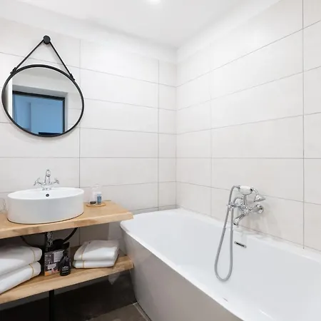 Hotel Les Jardins De Coppélia Pennedepie