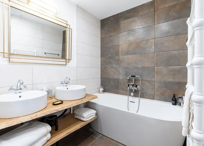 Les Jardins De Coppélia Hotel Pennedepie