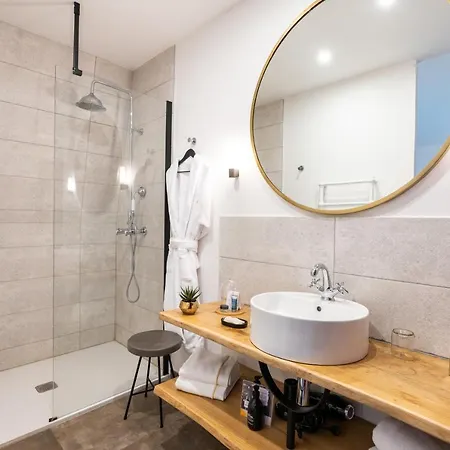 Les Jardins De Coppelia 4*