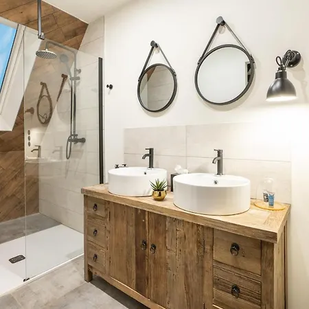 Les Jardins De Coppelia 4* Пендепи