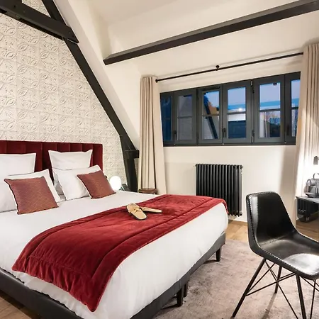 Hotel Les Jardins De Coppelia 4*