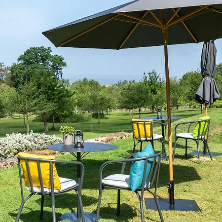 Les Jardins De Coppelia 4* 佩尼德派