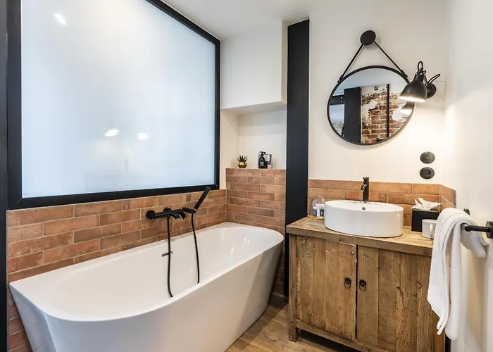 Hotel Les Jardins De Coppelia Pennedepie