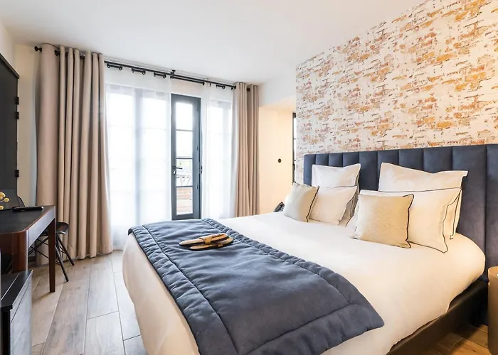 Les Jardins De Coppelia Отель 4*